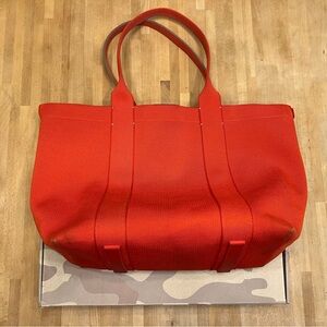 Rothy’s “The Essential Tote” - Bright Poppy - 🔍Rare and Highly Sought After🔎